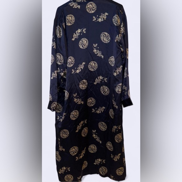 Luxurious Blue and Gold Women's Robe - Picture 5 of 5